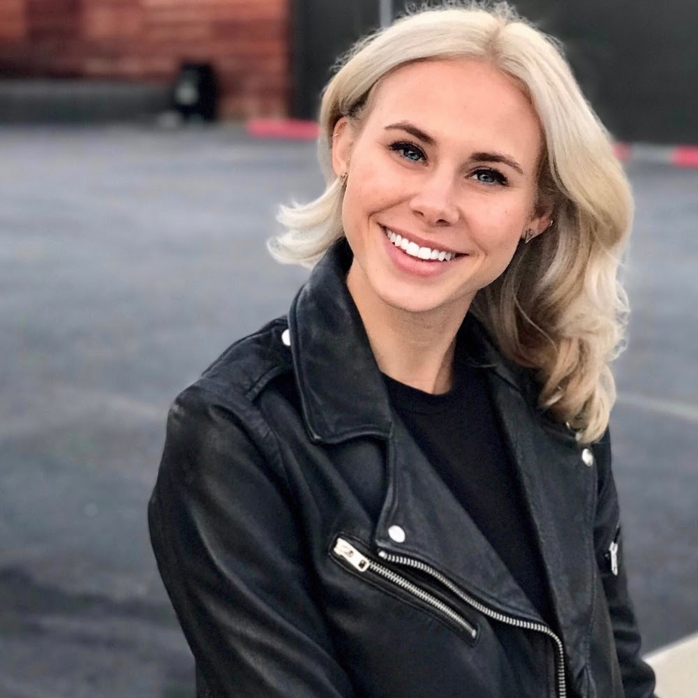 Meet your Posher, Lauren